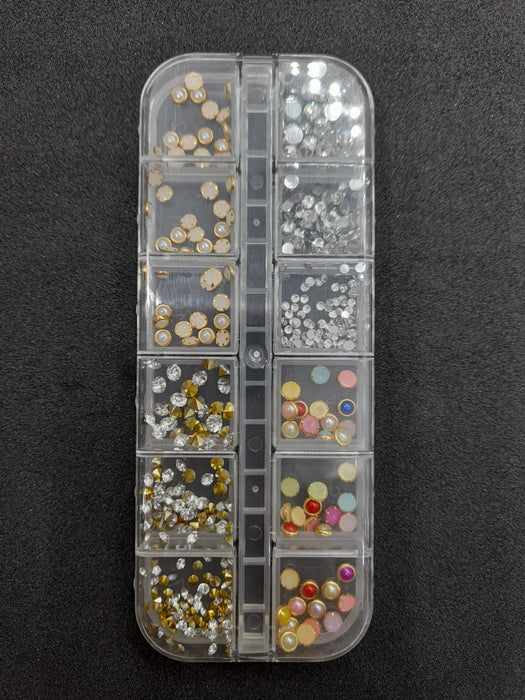 Nail Art Gem Tray - beads & crystals